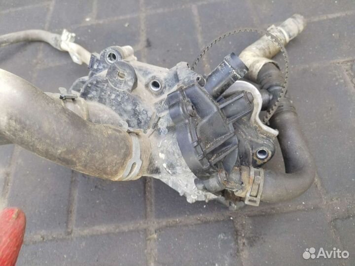 Корпус термостата Фольксваген поло 16г 1.6 110л