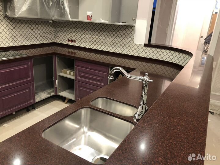 Подоконники, столешницы из искусственного камня