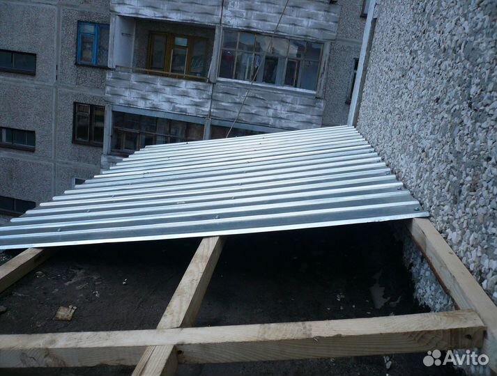 Балконная крыша