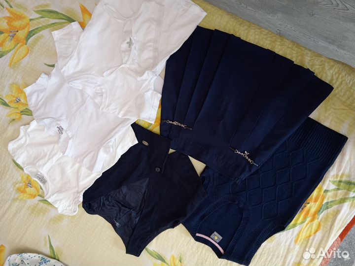 Вещи школьные пакетом на 6-8 лет 21шт+сарафан