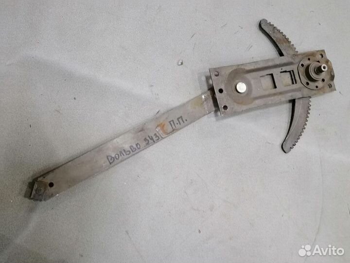 Стеклоподъемник механический Volvo 343 1984-1991