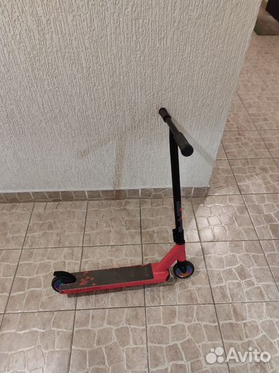 Трюковой самокат