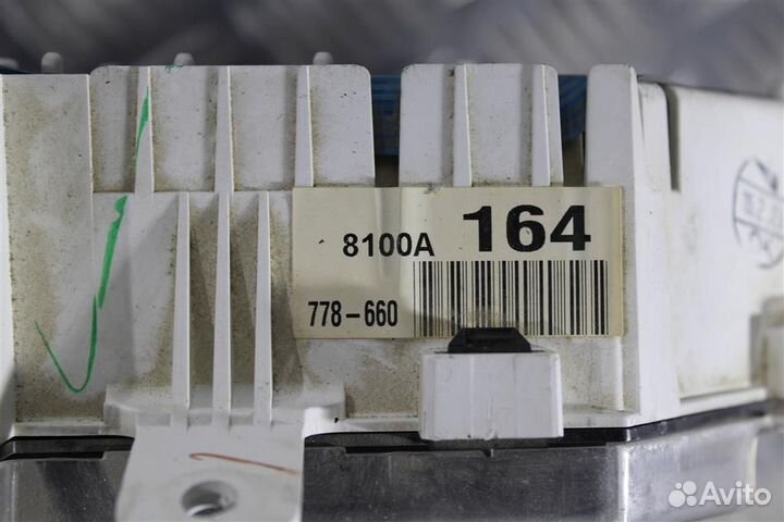 Щиток приборов Mitsubishi Pajero 3