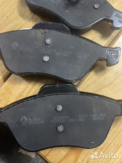 Тормозные колодки для Renault Grand Scenic II