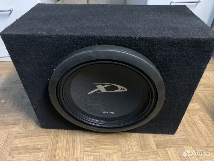 Сабвуфер Alpine SWX-1243D