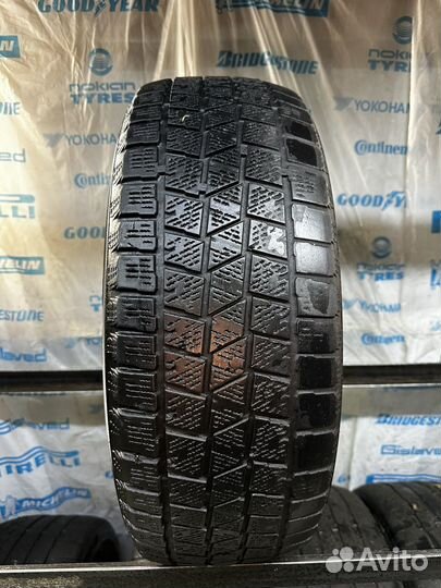 Sailun Ice Blazer Arctic SUV 215/65 R16 102H