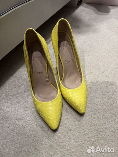 Туфли женские желтые