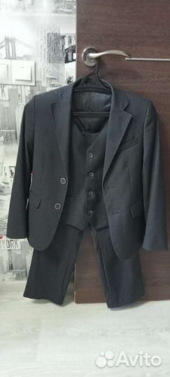 Школьный костюм р.140