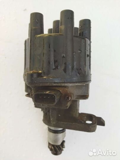 Трамблер Mitsubishi Pajero 2 MD148008