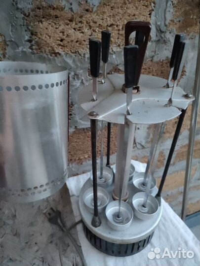 Электрошашлычница