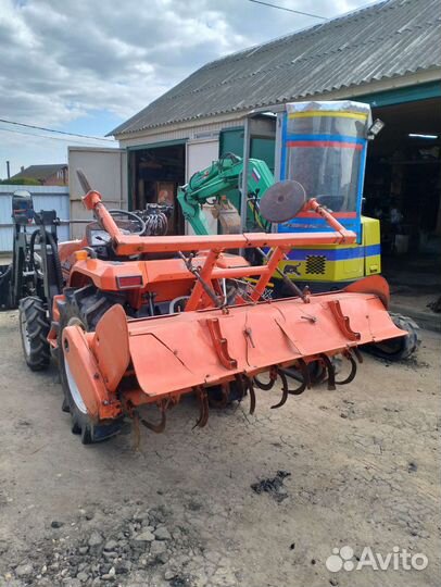 Мини экскаватор, трактор