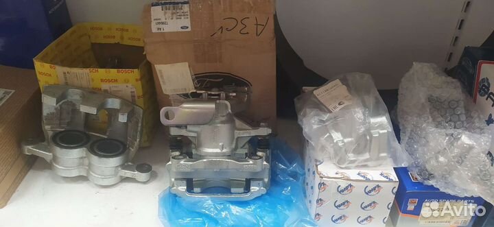 Суппорт задний правый Transit 115 л.с двухскат