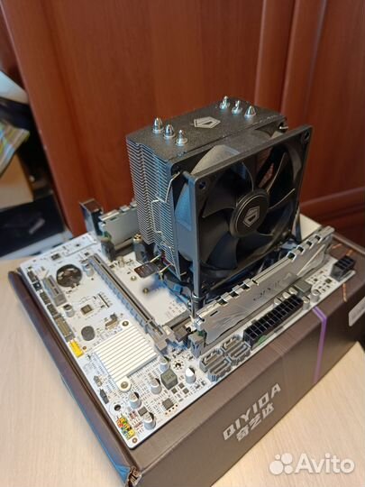 Xeon 2680 v4 + 32GB DDR4 +кулер