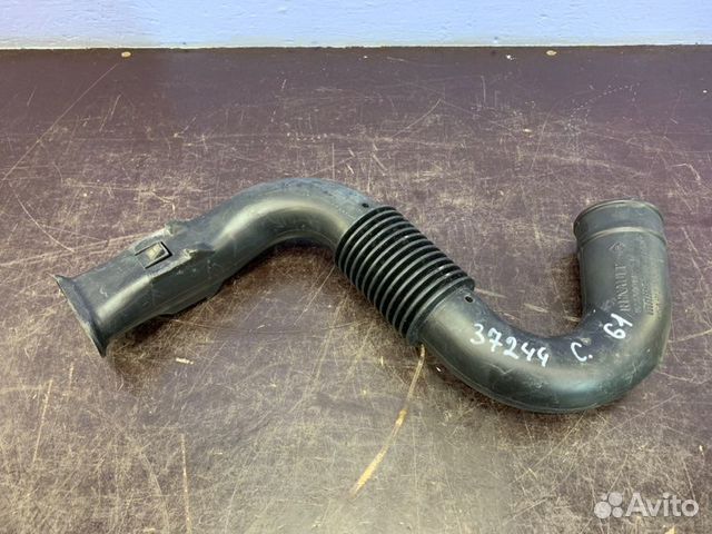 Патрубок воздушного фильтра Renault Sandero