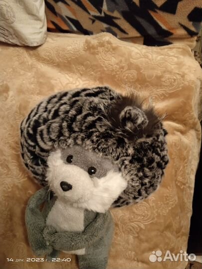 Шапка женская меховая новая