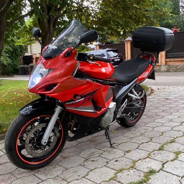 Suzuki GSX 650F, 2009, 60 000 км