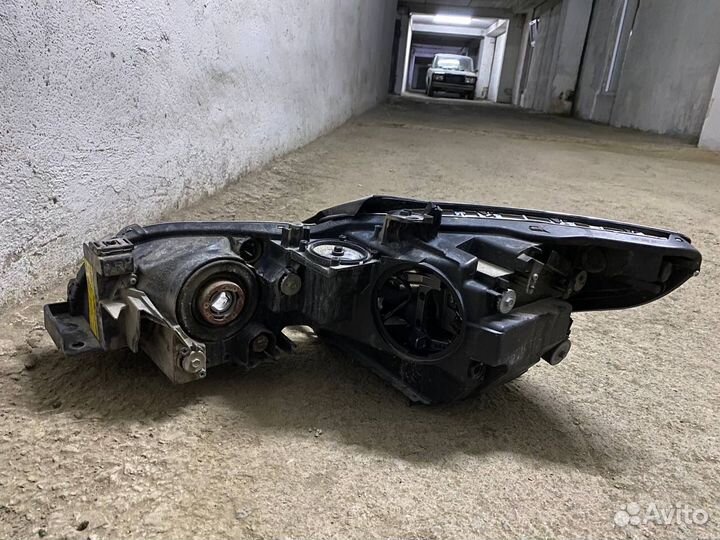 Фара правая Lexus GS оригинал идеал