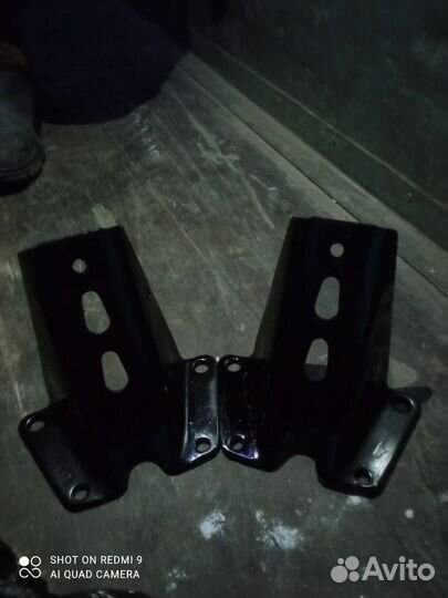 Кронштейн подушек двигателя на Ивеко Дейли