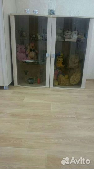 Тумба под телевизор и шкаф