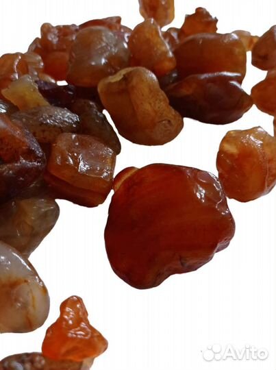 Кремни, Халцедон, Сердолик, Гранат