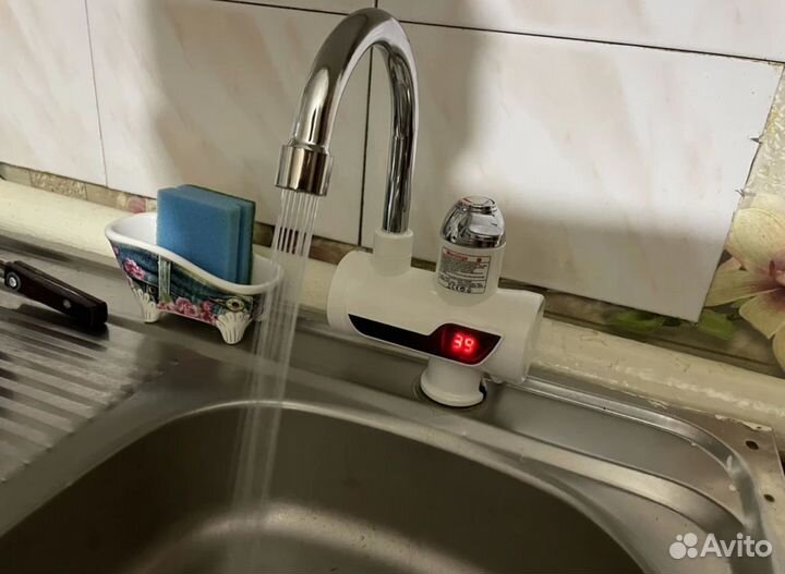 Кран с водонагревателем, для дачи и дома новый