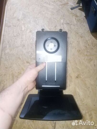 Кронштейн для монитора