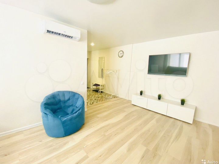 4-к. квартира, 60 м², 2/5 эт.