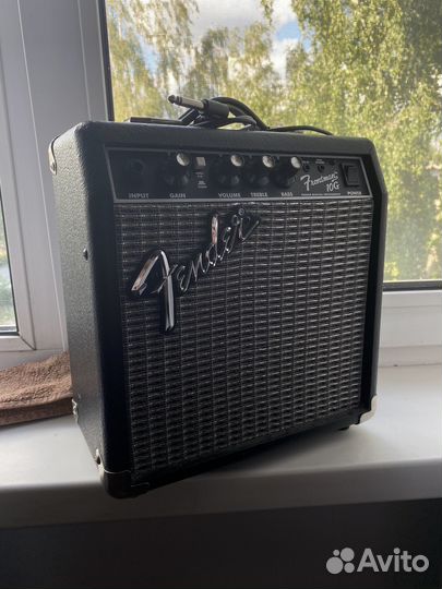 Гитарный комбоусилитель fender