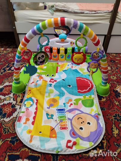 Развивающий коврик fisher price с пианино