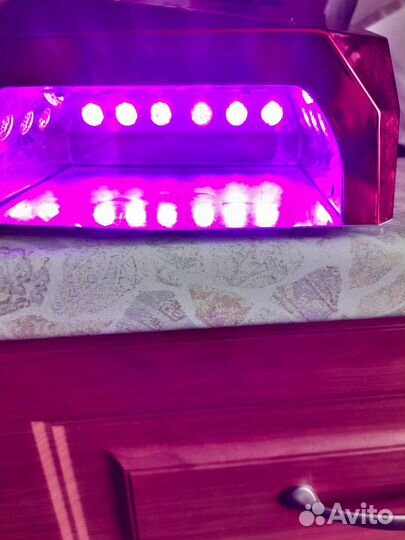 Лампа для сушки гель лака