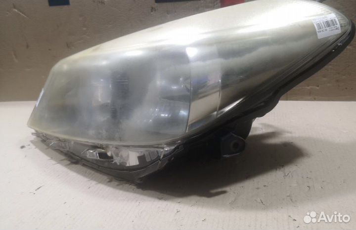 Фара левая xenon toyota vitz nsp130