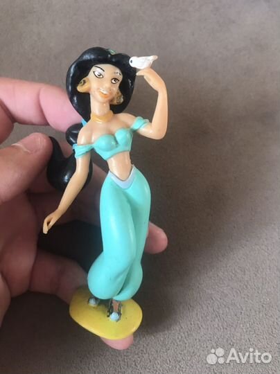 Игрушки из мультфильмов