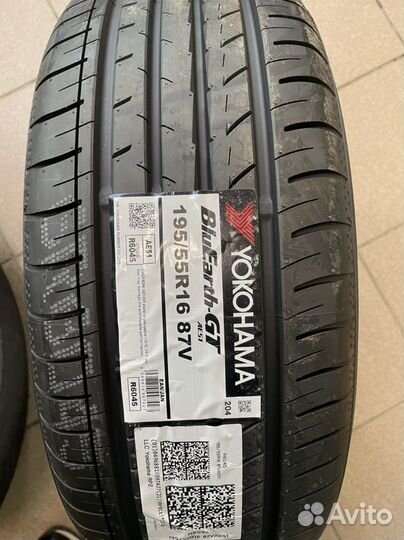 Yokohama BluEarth AE51 195/55 R16 87V