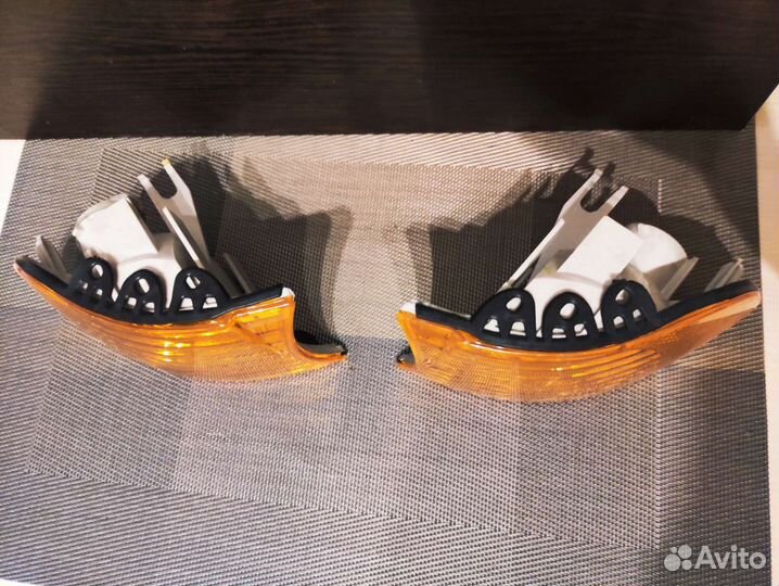 Поворотники e38 е38 рест Рестайлинг жёлтые