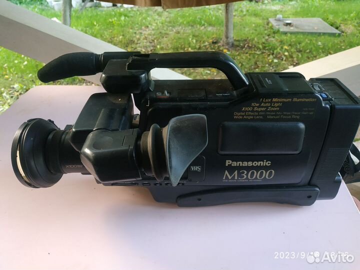 Видеокамера panasonic m3000
