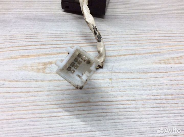 Датчик угла поворота рулевого колеса Mitsubishi