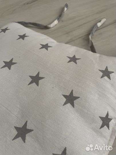 Бортики, балдахин и подушка в детскую кроватку