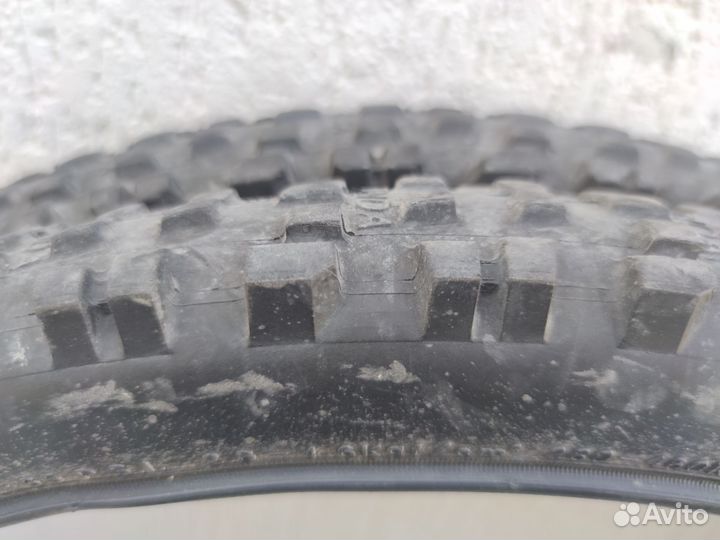 Покрышки 26х2.3 downhill