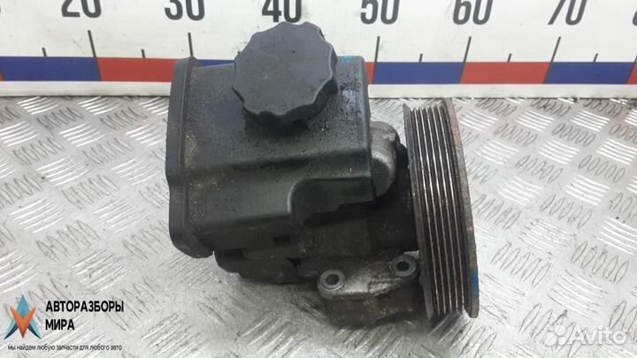 Насос гидроусилителя руля Mercedes-Benz Vito W639