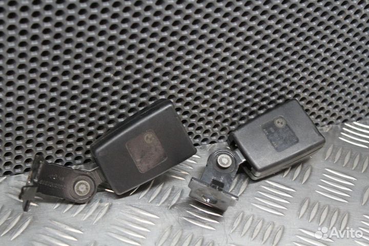 Замки ремня безопасности задние BMW X5 E70