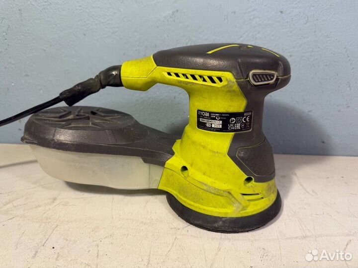 Эксцентриковая шлифмашина Ryobi ROS300