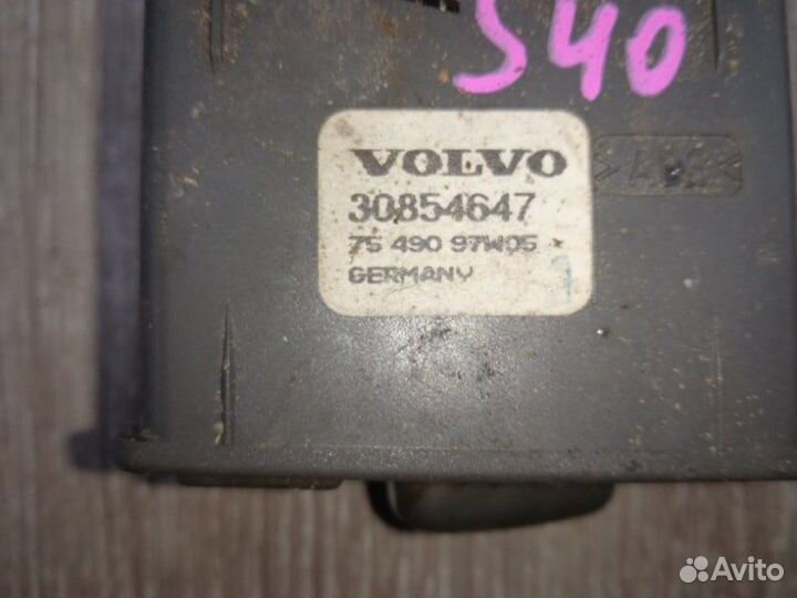 Кнопка многофункциональная Volvo S40 VS16 B4204S