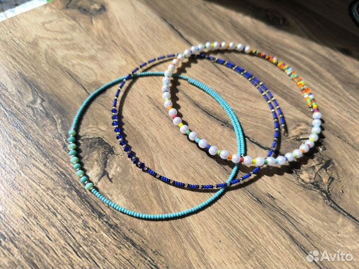 Сет чокеров из бисера