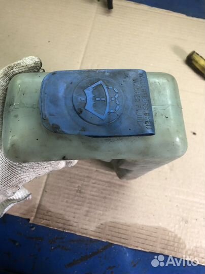 Бачок омывателя Seat Ibiza