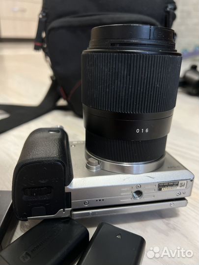 Камера Sony a6000+объектив Sigma 1,4 30mm