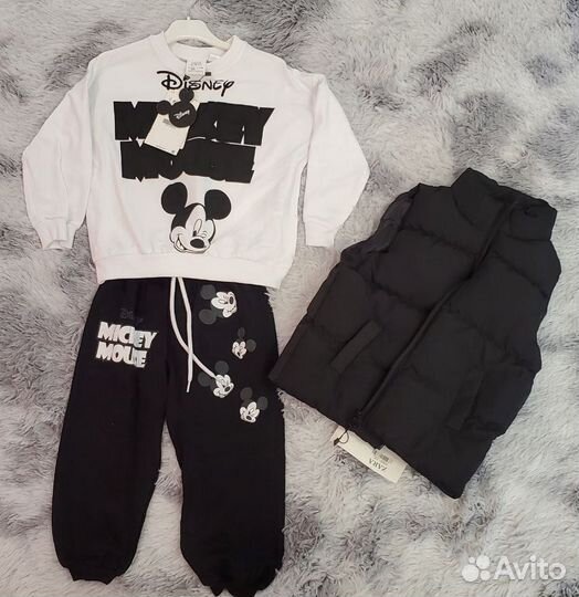 Костюм тройка 