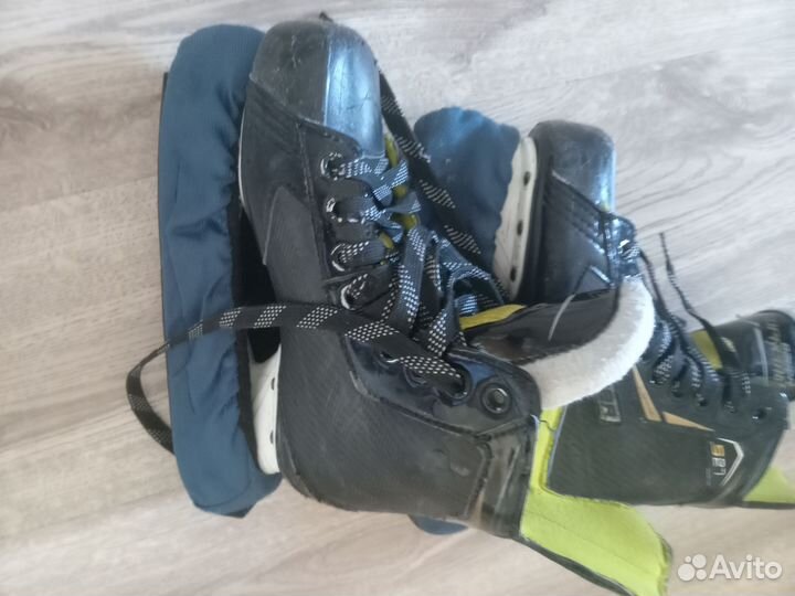 Хоккейные коньки bauer36. 5