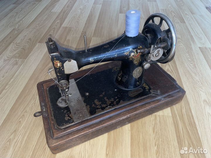 Швейная машинка