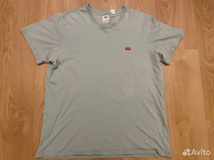 Базовая Футболка Levis L