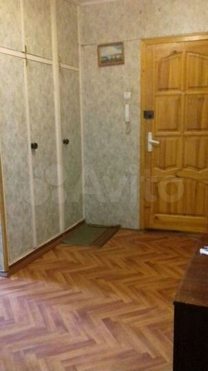 2-к. квартира, 53 м², 2/5 эт.